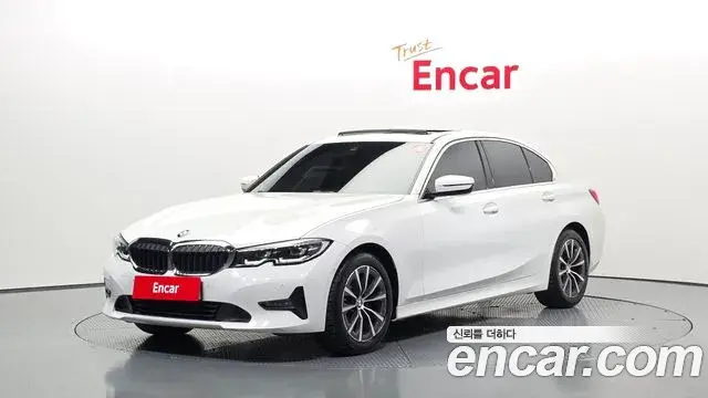 BMW 3 Series 2019 — Photo 9/31