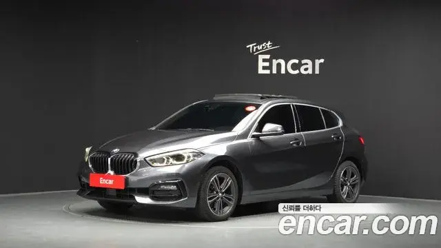 BMW 1 Series 2020 — Şəkil 19/30