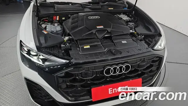 Audi Q8 2025 — Photo 27/37