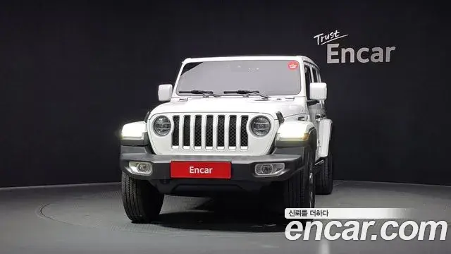 Jeep Wrangler 2022 — ფოტო 6/31