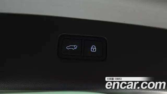Genesis GV80 2021 — Photo 24/32