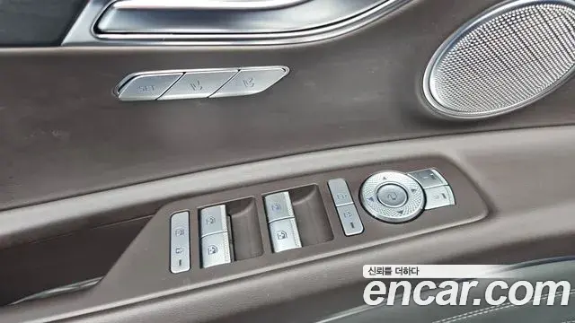 Genesis GV80 2021 — Photo 1/32