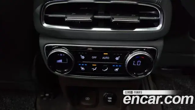 Genesis GV80 2021 — Photo 16/32