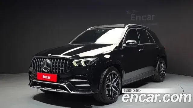 Mercedes-Benz GLE-Class 2022 — Photo 7/36