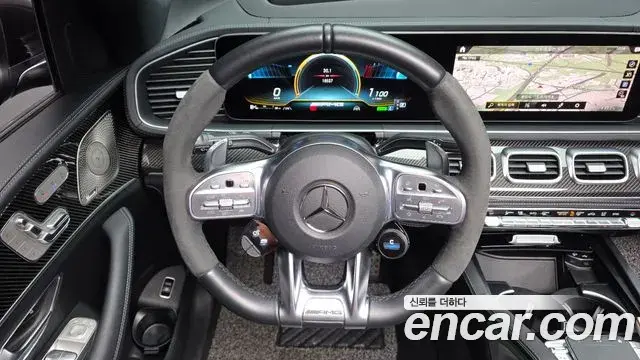 Mercedes-Benz GLE-Class 2022 — Photo 20/36