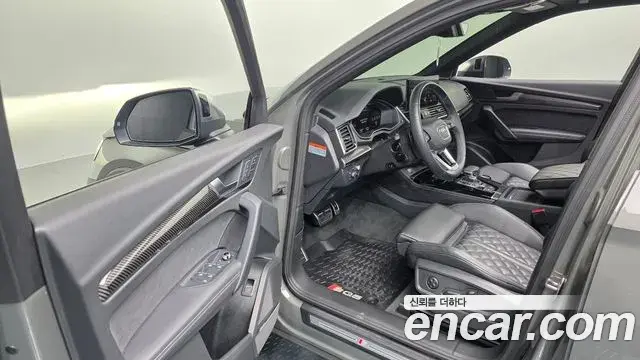 Audi SQ5 2023 — ფოტო 8/34