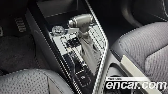 Kia Niro 2022 — Фото 9/20