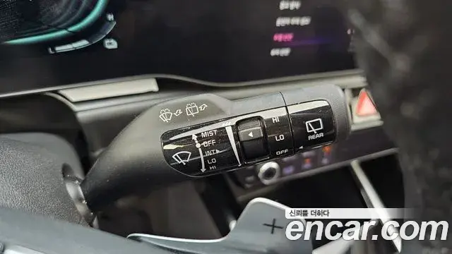 Kia Niro 2022 — Фото 19/20