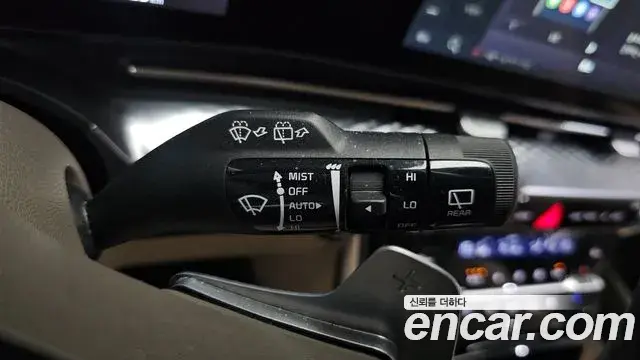 Kia Carnival 2022 — Photo 15/37