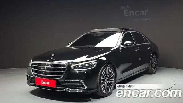 Mercedes-Benz S-Class 2021 — Photo 13/35