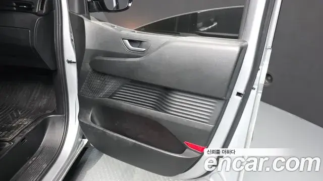Hyundai Staria 2022 — Şəkil 30/31