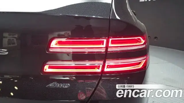 Genesis GV80 2023 — Photo 7/40
