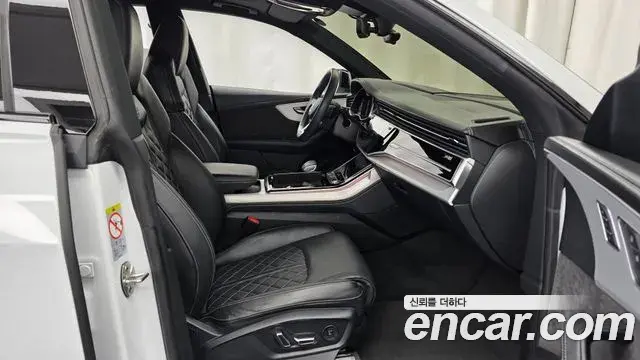 Audi Q7 2022 — Фото 11/20