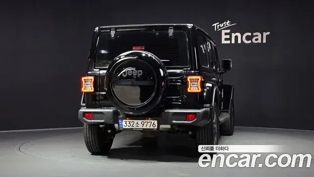 Jeep Wrangler 2021 — Photo 16/30