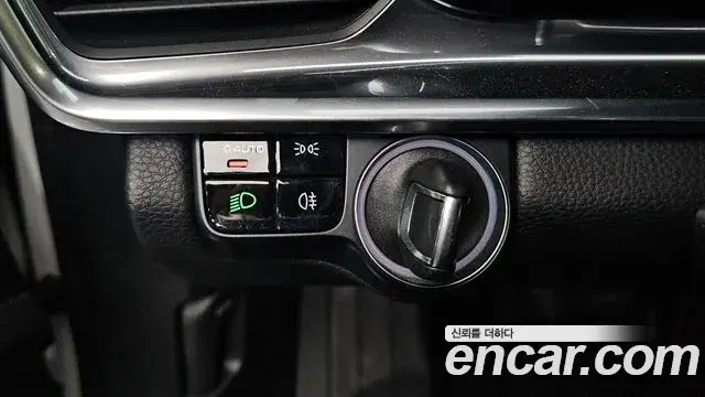 Porsche Panamera 2021 — ფოტო 11/34