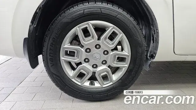 Hyundai Staria 2023 — Photo 4/20