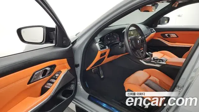 BMW M3 2022 — Şəkil 24/34