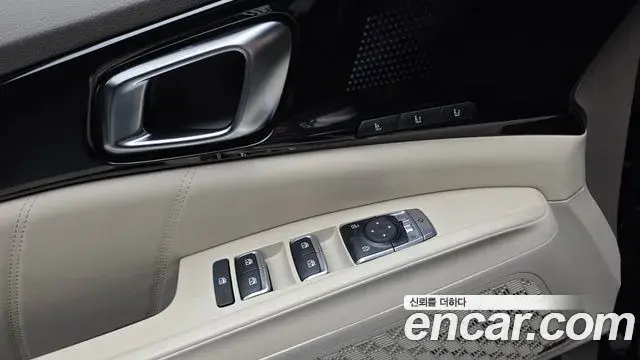Kia Carnival 2025 — Фото 20/20