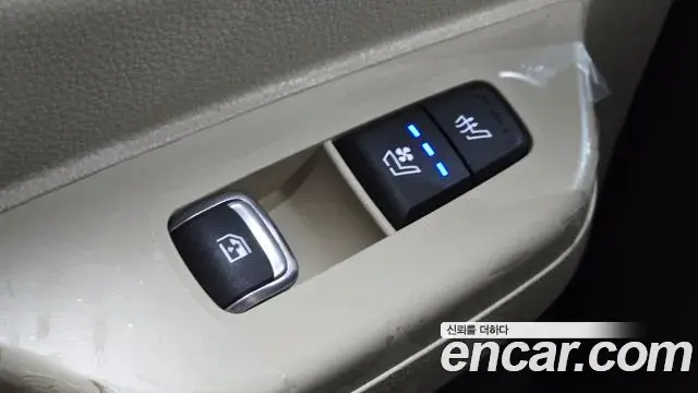 Kia Carnival 2026 — Photo 25/33