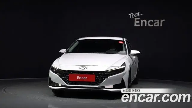 Hyundai Avante 2022 — Photo 3/20