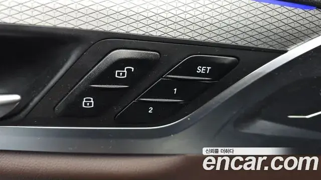 BMW X3 2021 — Photo 8/33