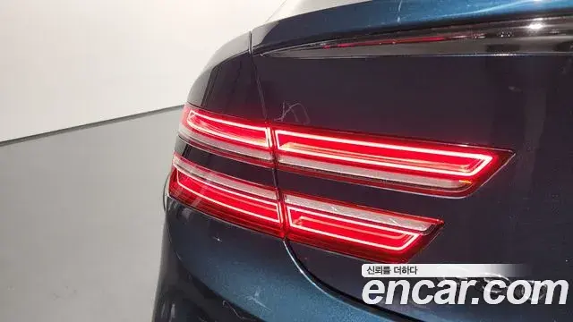Genesis G80 2024 — Photo 38/39