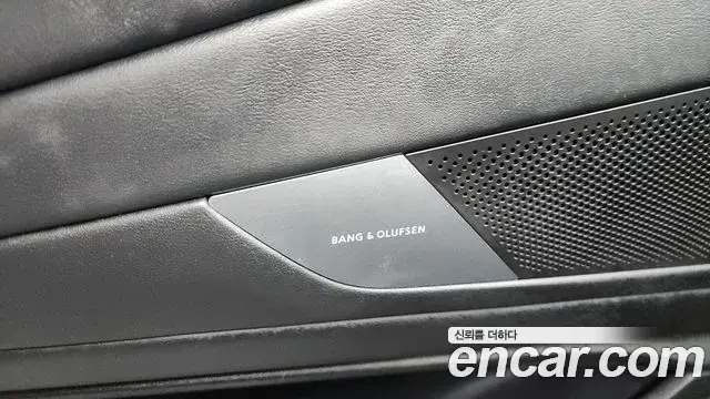 Genesis G80 2024 — Photo 15/39