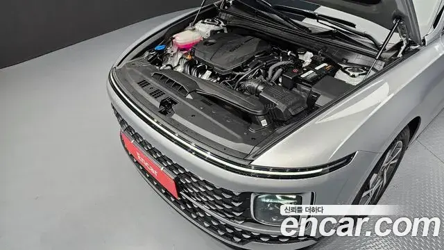 Hyundai Grandeur Hybrid 2023 — ფოტო 4/31