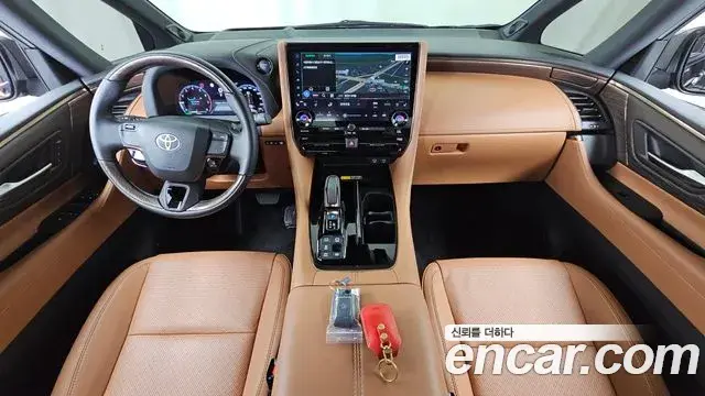 Toyota Alphard 2024 — ფოტო 12/38