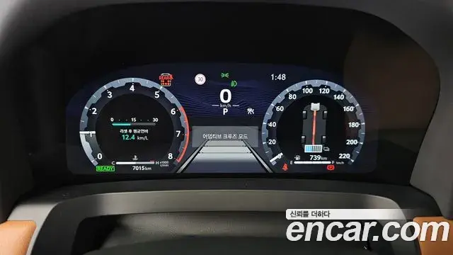 Toyota Alphard 2024 — ფოტო 25/38
