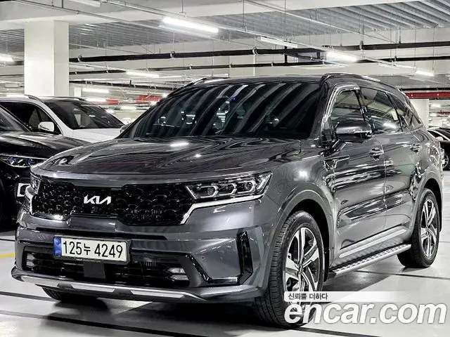 Kia Sorento 2023 — Photo 6/20