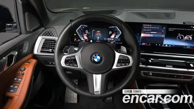 BMW X5 2025 — Photo 11/36