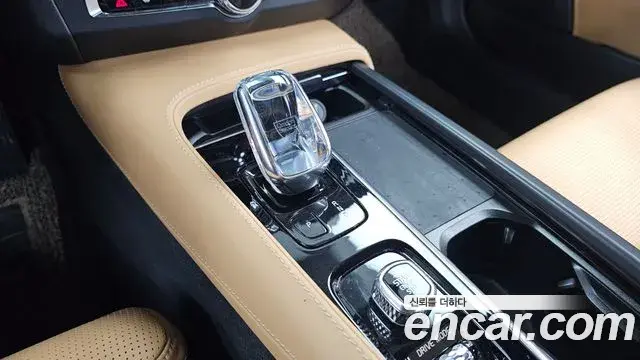 Volvo S90 2021 — ფოტო 3/31