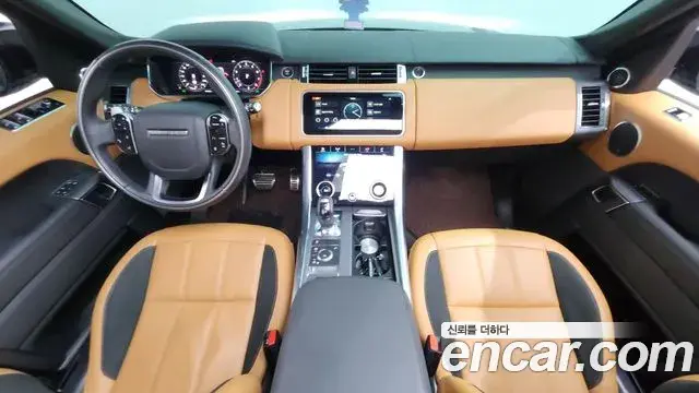 Land Rover Range Rover Sport 2020 — Photo 16/38