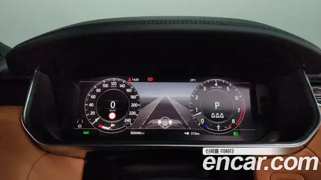 Land Rover Range Rover Sport 2020 — Photo 8/38