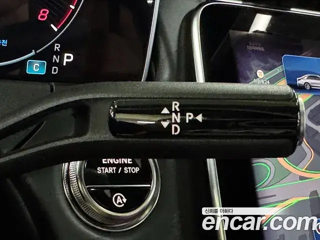 Mercedes-Benz E-Class 2025 — Фото 12/20