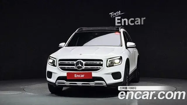 Mercedes-Benz GLB-Class 2021 — Фото 2/20