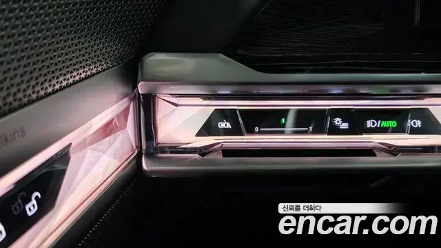 BMW 7 Series 2024 — ფოტო 19/20