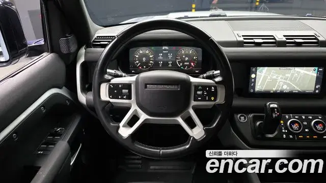 Land Rover Defender 2021 — Şəkil 13/31