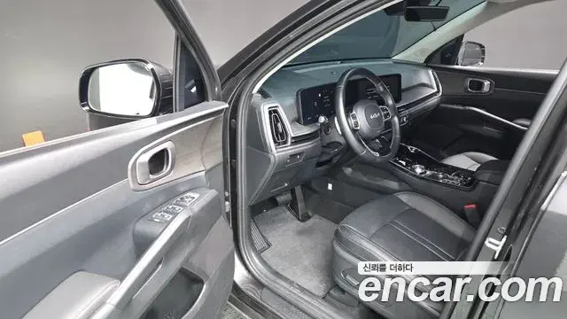 Kia Sorento 2023 — ფოტო 27/32