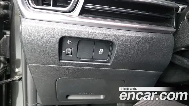 Kia Sorento 2023 — ფოტო 26/32