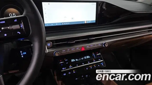 Hyundai Grandeur 2023 — Фото 16/20