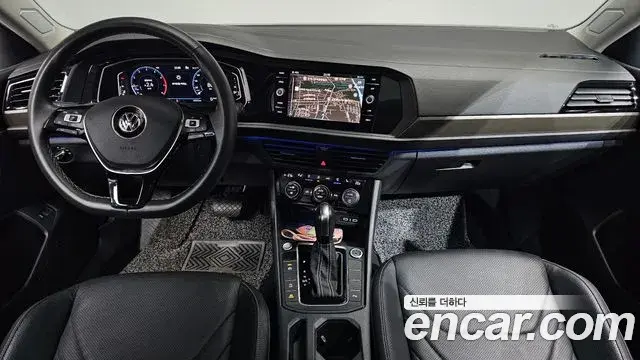 Volkswagen Jetta 2021 — Şəkil 13/36