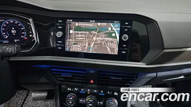 Volkswagen Jetta 2021 — Şəkil 4/36