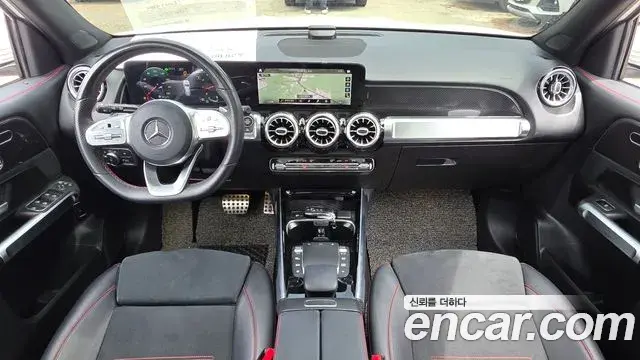 Mercedes-Benz GLB-Class 2021 — Фото 7/20