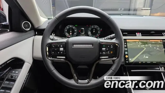 Land Rover Range Rover Evoque 2024 — ფოტო 2/20