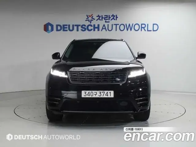 Land Rover Range Rover Velar 2025 — Photo 7/20