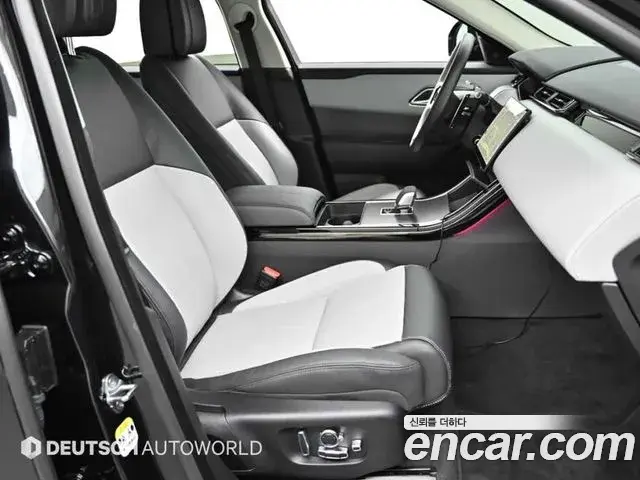 Land Rover Range Rover Velar 2025 — Photo 14/20