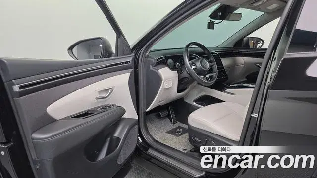 Hyundai Tucson Hybrid 2022 — Şəkil 22/31