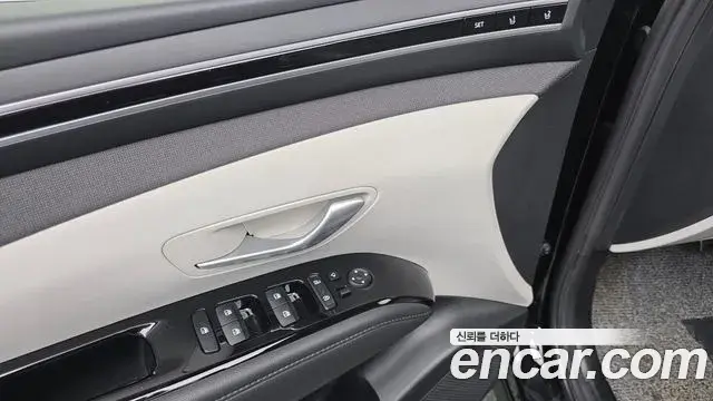 Hyundai Tucson Hybrid 2022 — Şəkil 19/31
